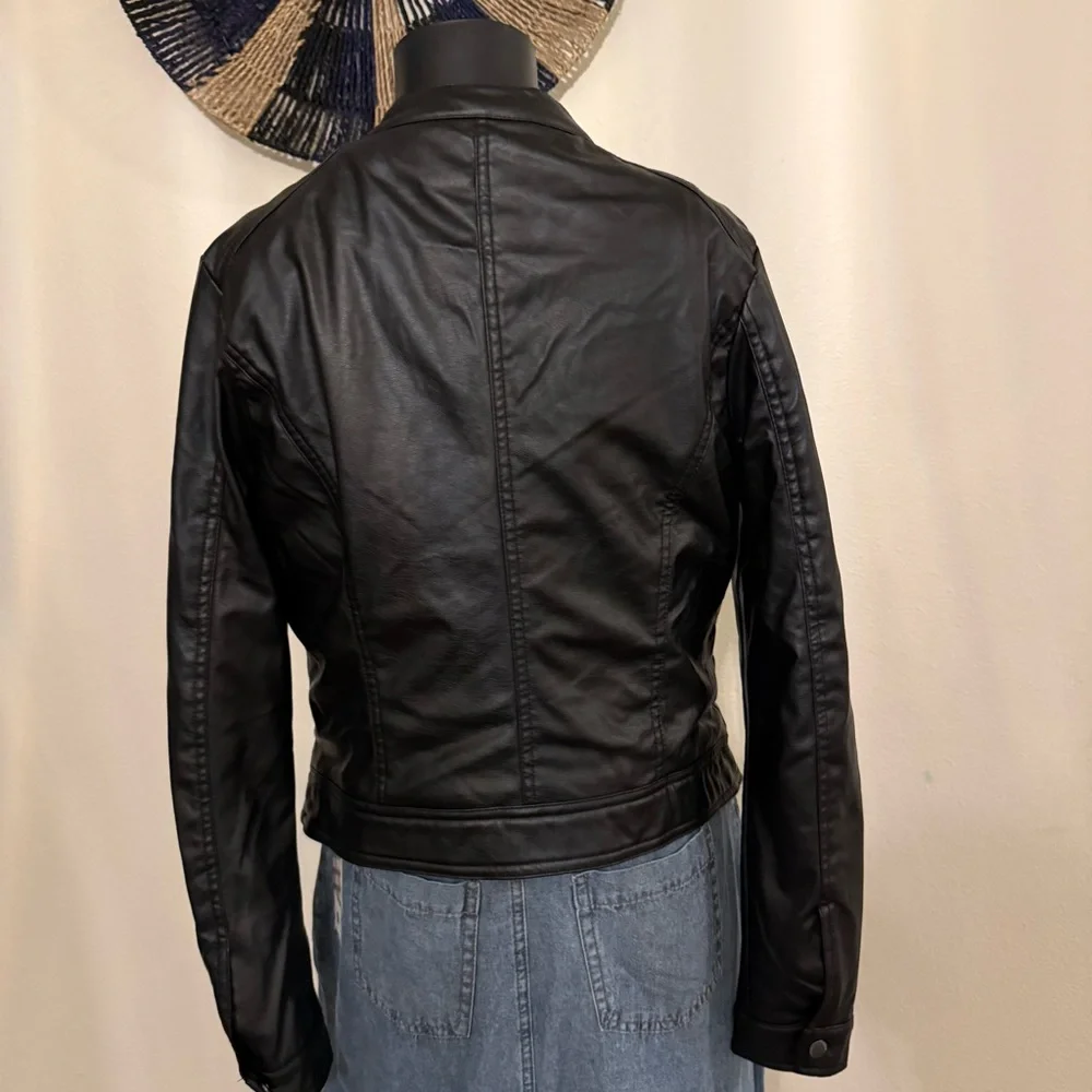 Jou Jou Women's Black Leather Moto Jacket